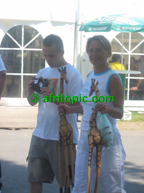 ../Images/AfricaFestival-28-29May05 045.jpg